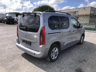 Vaurioauto  passenger cars Toyota ProAce 1.2 2024/2