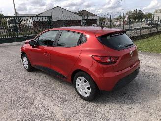Schadeauto Renault Clio 4   1.1 2016/1