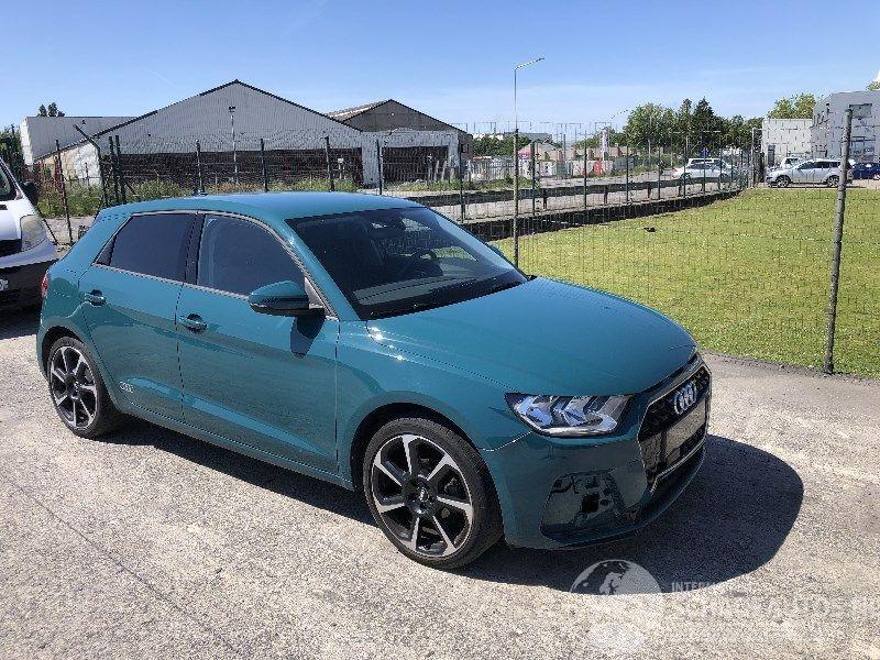 Audi A1 1.0 7 S-TRONIC