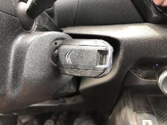 Citroën C4 1.2 picture 13
