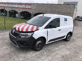 Auto incidentate Renault Kangoo 1.5 DCI   3 PLACES 2024/2