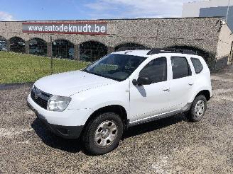 damaged passenger cars Dacia Duster 1.5 DCI 2011/12