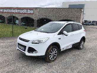 Coche accidentado Ford Kuga 2.0 TDCI 2016/5