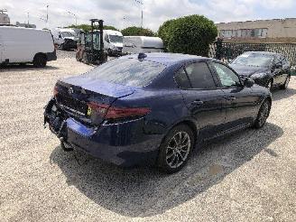 Alfa Romeo Giulia 2.2 JTD  SUPER picture 4