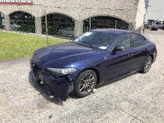 Schadeauto Alfa Romeo Giulia 2.2 JTD  SUPER 2017/3
