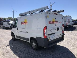Peugeot Boxer 2.2 HDI picture 4