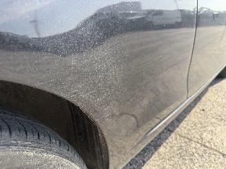 Volkswagen Golf 1.6 TDI picture 9