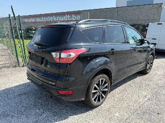 Ford Kuga 1.5 ST Line picture 3