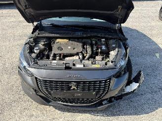Peugeot 208 1.5 hdi style picture 20