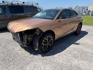 damaged passenger cars DS Automobiles DS 4 1.2 2022/6