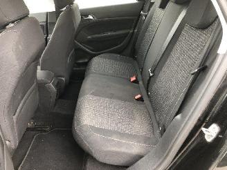 Peugeot 308 SW  1.2 picture 7