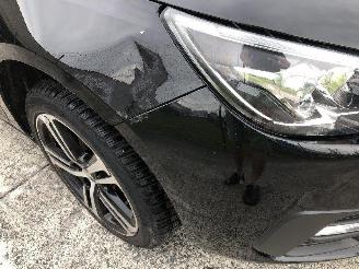 Peugeot 308 SW  1.2 picture 12