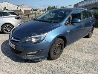 Coche accidentado Opel Astra 1.6 cdti   break 2014/11