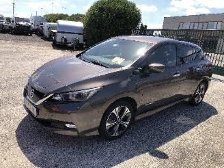 Coche accidentado Nissan Leaf 100% ELECTRIQUE 2019/9