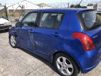 Suzuki Swift 1.3 picture 7