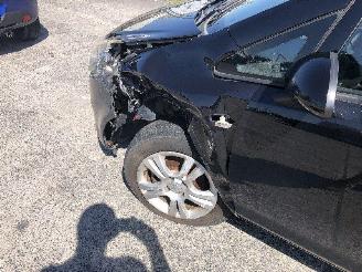 Opel Corsa 1.2 picture 9