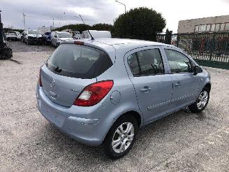 damaged passenger cars Opel Corsa D  1.3 CDTI   Z13DTJ 2008/1