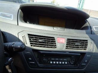 Citroën C4-picasso  picture 9