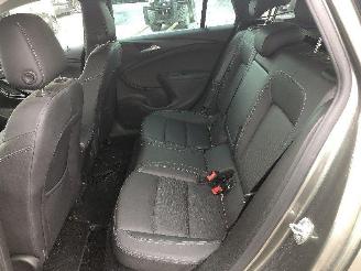 Opel Astra break 1.2 elegance picture 15