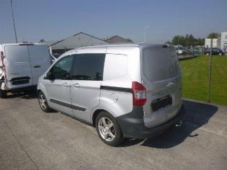 Ford Tourneo Courier 1.6 TDCI picture 2
