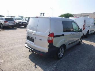 Auto incidentate Ford Tourneo Courier 1.6 TDCI 2014/9