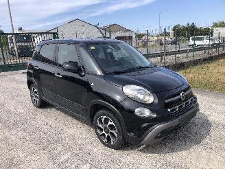 Vaurioauto  passenger cars Fiat 500L  1.6 MULTIJET 2020/11
