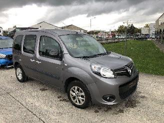 Schadeauto Renault Kangoo 1.2 turbo 2018/9