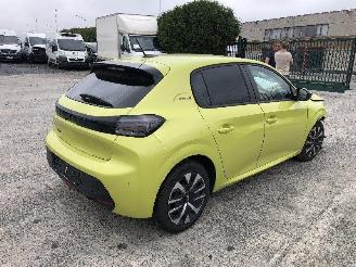 Peugeot 208 1.2  FACELIFT picture 1