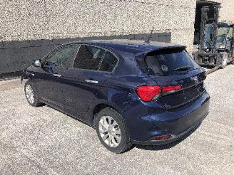 Vaurioauto  passenger cars Fiat Tipo 1.3 MULTIJET 2018/5