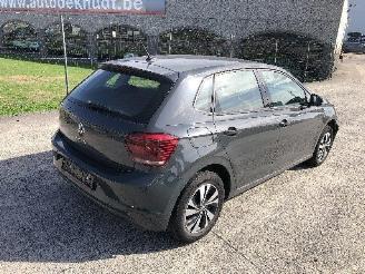 uszkodzony samochody osobowe Volkswagen Polo 1.0 2021/7