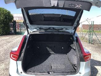 Volvo XC40 2.0 d  150 picture 8