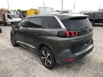 Peugeot 5008 1.2 T  7 PLACES picture 4
