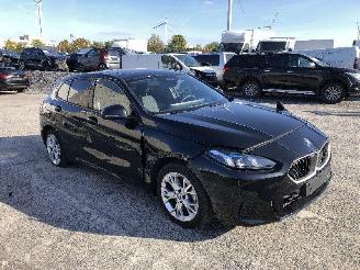 Coche accidentado BMW 1-serie 116 i   2026/2
