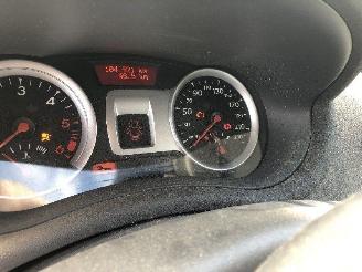 Renault Clio 1.5 dci picture 17