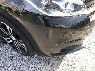 Peugeot 208 1.2 T  GT LINE picture 14