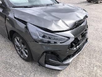 Ford Focus BREAK 1.5 TDCI ST LINE picture 9