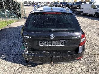 Skoda Octavia 1.6 TDI picture 5