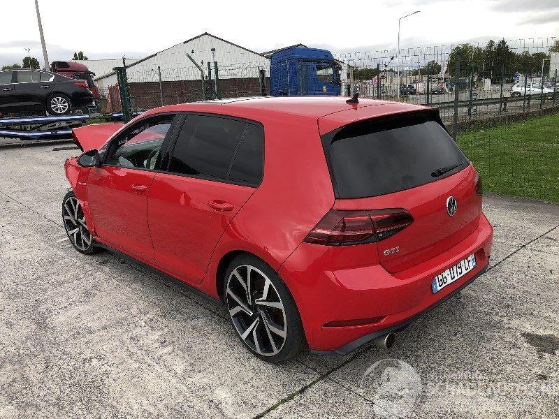 Volkswagen Golf 7  2.0 GTI  DSG