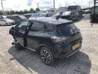 Damaged car Renault Clio 1.0 turbo 2024/1