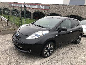 Vaurioauto  passenger cars Nissan Leaf zero 2016/6
