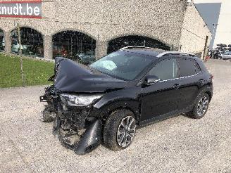 Kia Stonic 1.6 CRDI LAUNCH EDITION picture 3