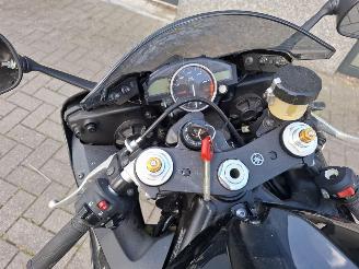 Yamaha YZF - R6  picture 17