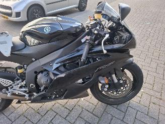 Yamaha YZF - R6  picture 8
