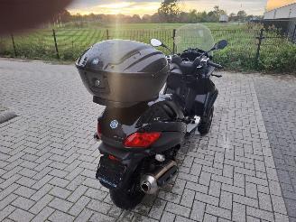 Piaggio MP3 500  picture 5