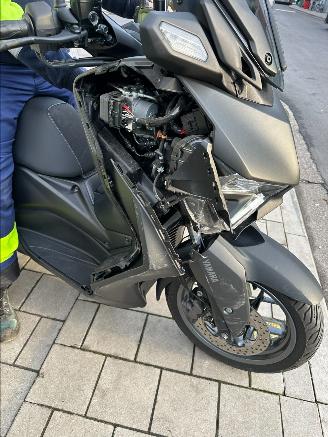 Yamaha XMAX 125  picture 3