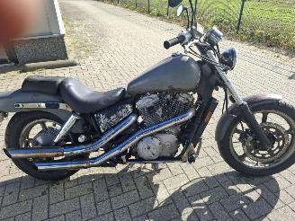 krockskadad bil motor Honda VT 1100 shadow 1988/1