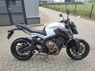 krockskadad bil motor Honda CB 650 cb650f 2017/1
