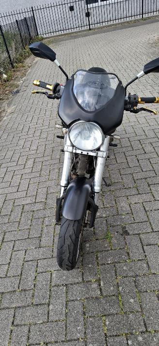 Ducati Monster 620  picture 7