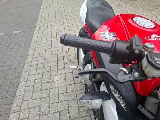 MV Agusta Brutale 675 picture 4