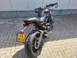 Ducati  monster 797 picture 5